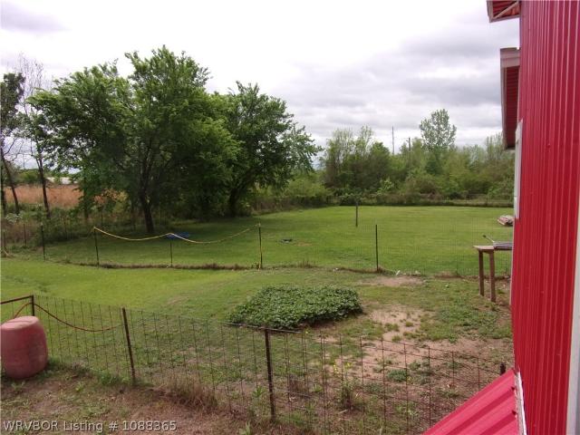 823 E Harden Street