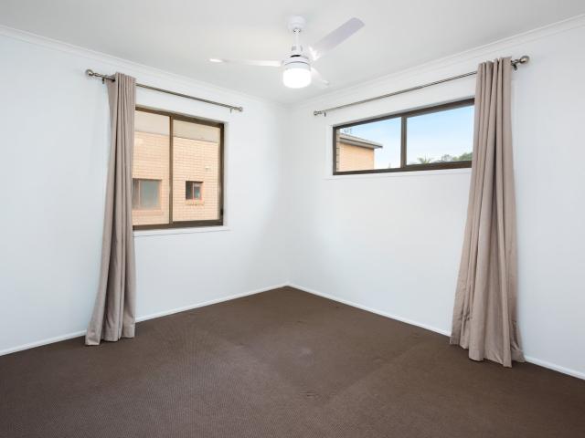 8/23 Loder StreetBiggera Waters QLD 4216, Australia