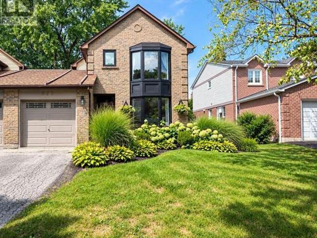 823 Laurier Avenue, Milton, ON, L9T 4H4 house for sale | Listing ID W13811 | Royal LePage