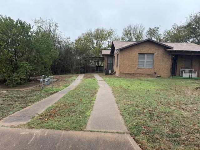 823 N Ellis St, Giddings, TX 78942 | MLS #6806