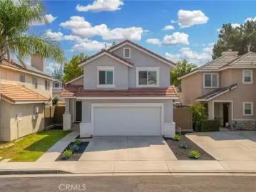 823 PATHFINDER WAY, CORONA, CA 92878