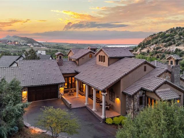 8245 Raphael Lane