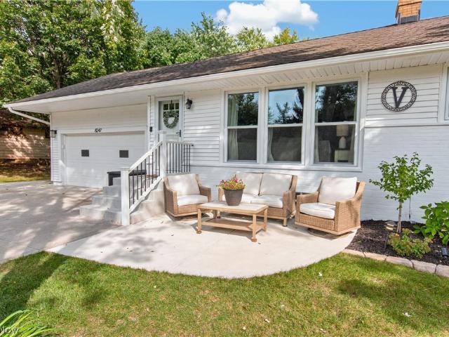 8247 Fairlane Drive