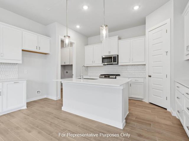 824 Corvallis Dr