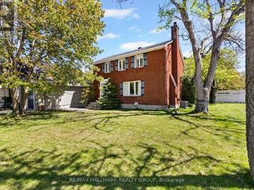 824 Byron Avenue, Ottawa, ON, K2A 0H7 house for sale | Listing ID X13478 | Royal LePage