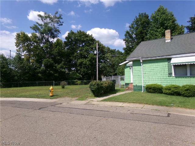 824 Grandview Avenue