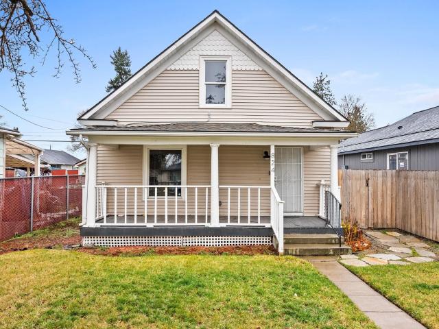 824 E Crown Ave, Spokane, WA 99207 | MLS #202610