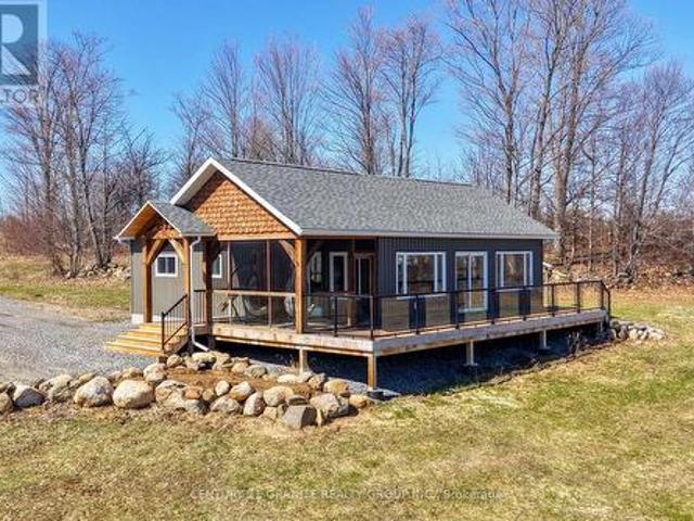 824 East Road Loop, Hastings Highlands Monteagle Ward, ON, K0L 1C0 house for sale | Listing ID X12867 | Royal LePage