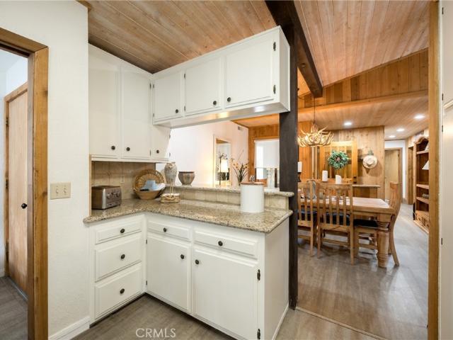 824 Mountain Lane