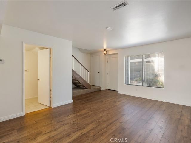 824 N Pasadena 6