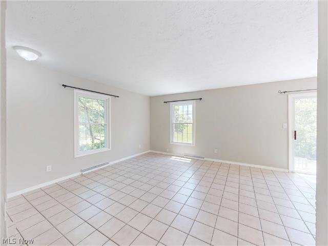824 S Chillicothe Road 14