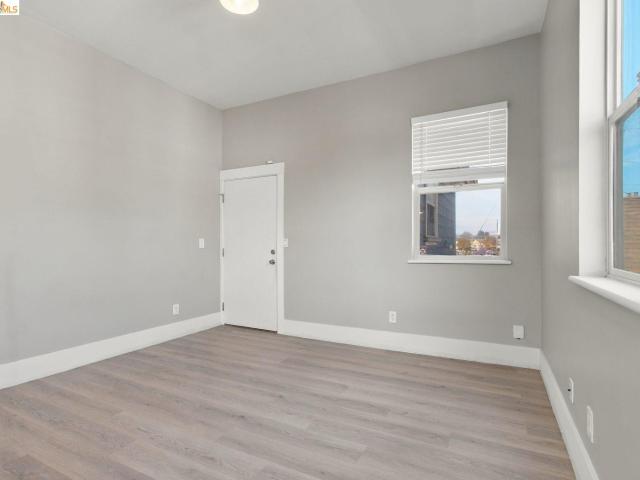 824 Peralta St 5 & 6