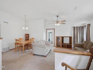 824 Ridge Circle