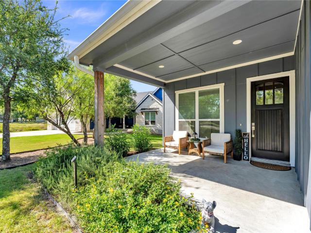 824 Woodland Hills Dr
