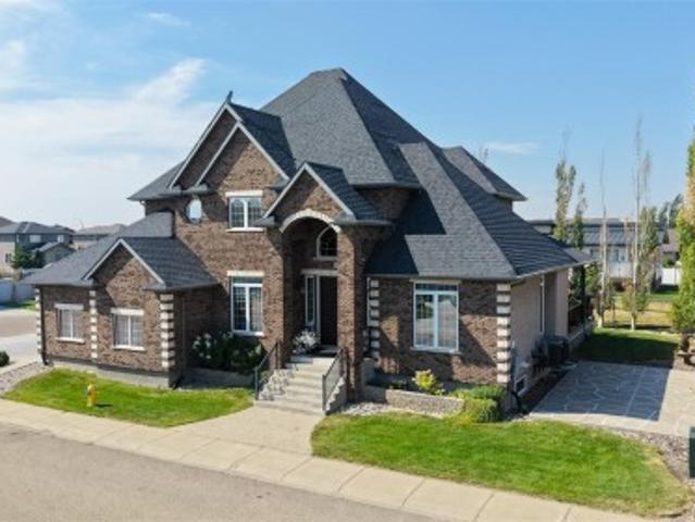 8259 Wascana Gardens Point, Regina, SK, S4V 1G8 house for sale | Listing ID SK047026 | Royal LePage