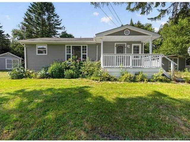 8250 Main, Alma, NB, E4H 1L8 house for sale | Listing ID NB145556 | Royal LePage