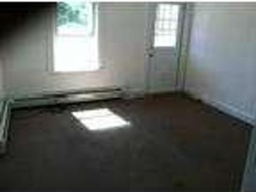 $825 / 2br 2 bd in Millbury ready asap! w2w carpet! Parking!
