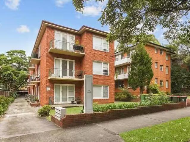 8/25 Cecil Street, Ashfield, NSW 2131