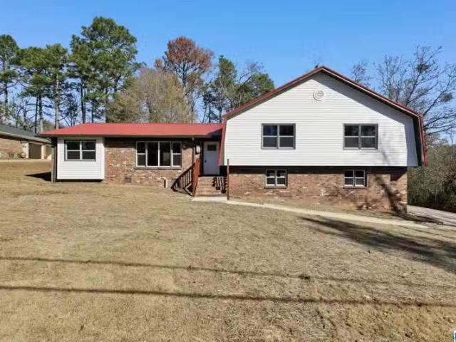 825 CHEROKEE TRL, ANNISTON, AL 36206