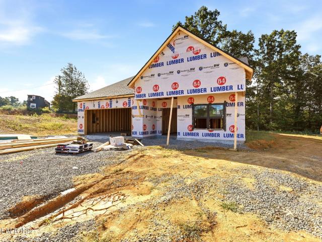 825 Greenhead Lane