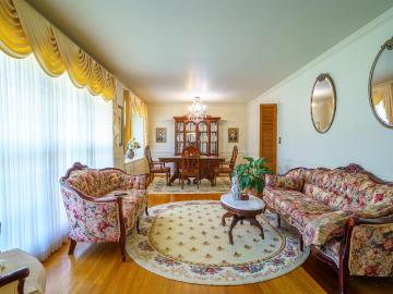 825 Northcrest Drive