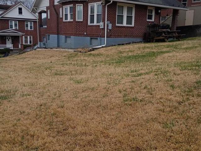 825 Shawnee Avenue