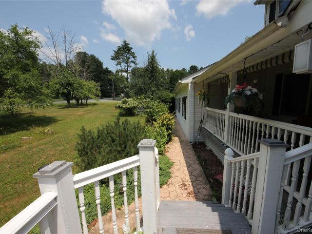 825 Peenpack Trail