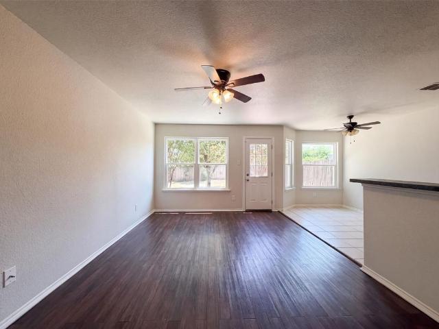 825 Village Point Lane