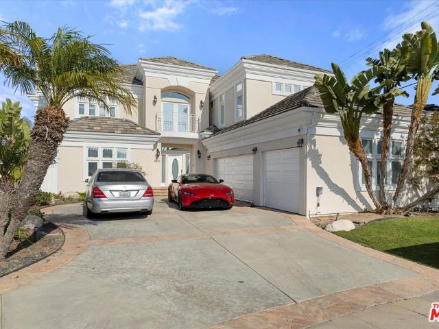 8261 Rees St, Playa del Rey, CA 90293 | MLS #25623