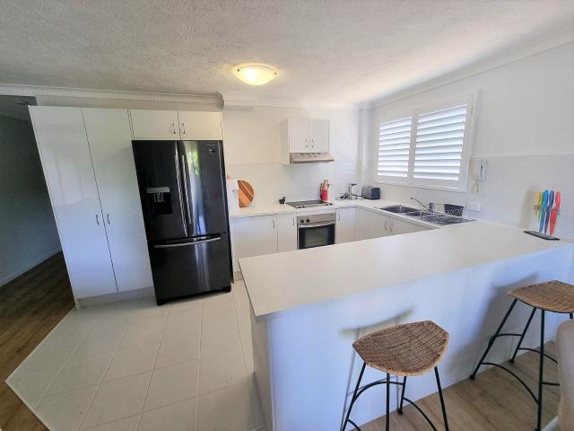 8/26 Stanhill DriveSurfers Paradise QLD 4217, Australia