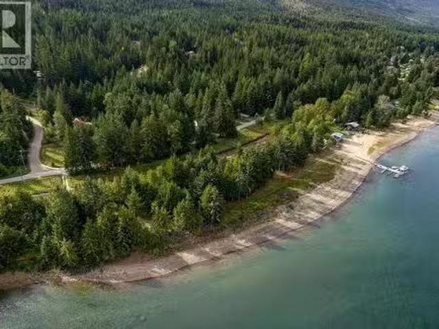 8275 East Procter Road, Procter, BC, V0G 1C0 vacant land for.