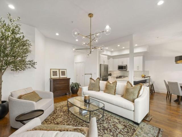 8270 N Hayden Road 1036, Scottsdale, US, AZ