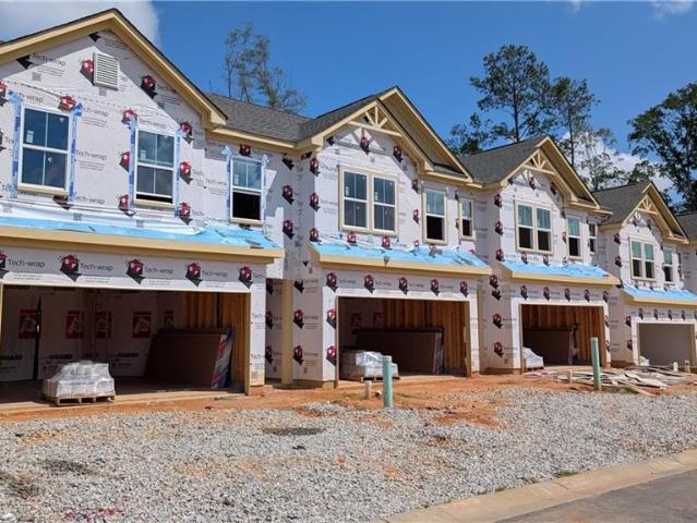 827 Leraes Way