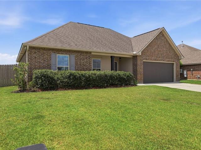 827 White Pine Drive