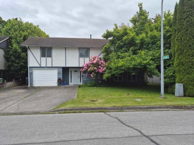 8280 Rosebank Crescent, Richmond, BC, V7A 2K6 house for sale | Listing ID R3140 | Royal LePage