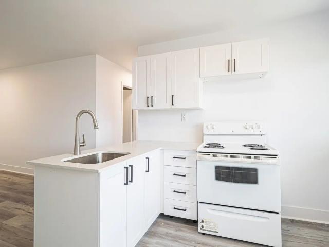 8281 Av. des Vendéens
