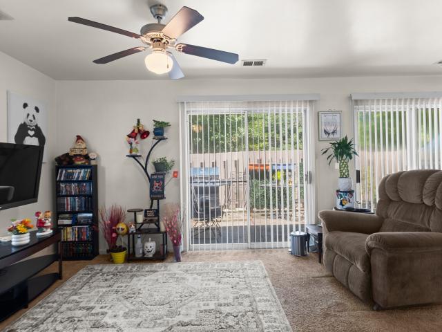 8283 Hewlet Drive # F