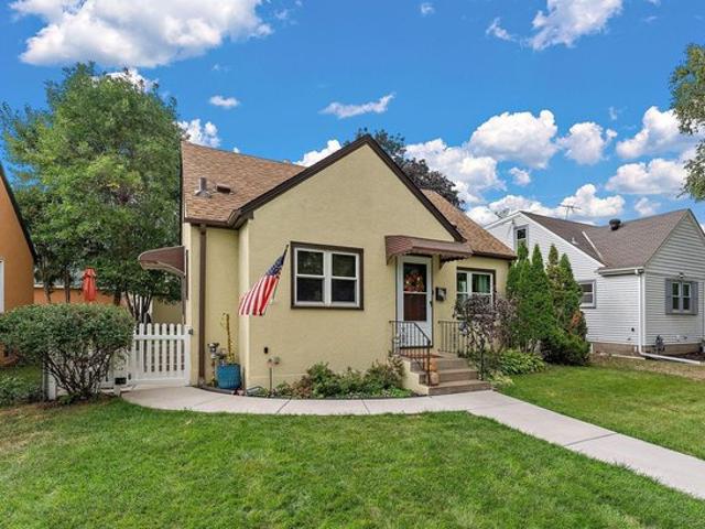 828 3rd Ave S, South Saint Paul, MN 55075