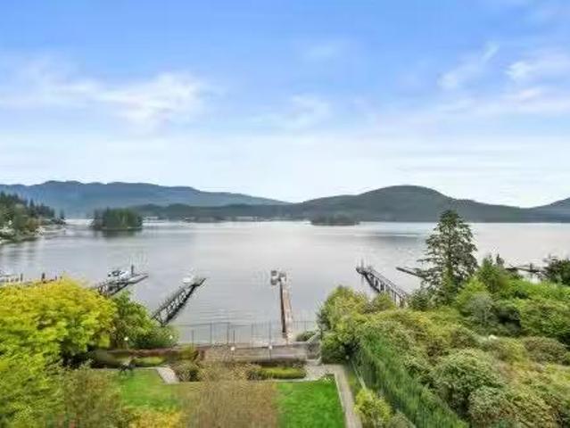 828 Beachview Drive, North Vancouver, BC, V7G 1R1 house for.