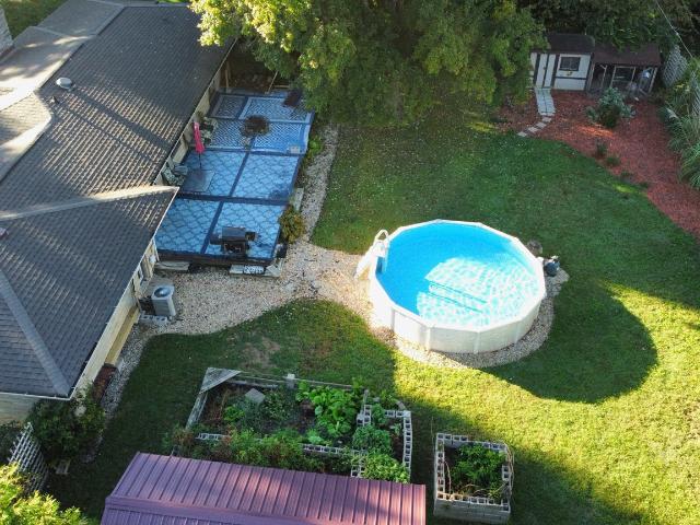 828 Brookside Lane