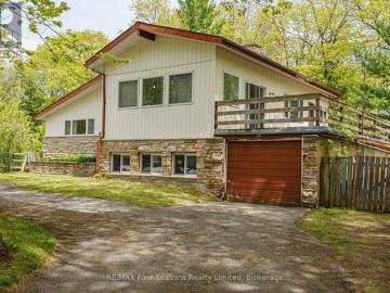 828 Oxbow Park Drive, Wasaga Beach, ON, L9Z 2V1 house for sale | Listing ID S13485 | Royal LePage