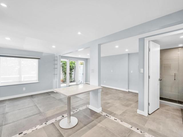 828 NE 17TH Way 3, Fort Lauderdale, US, FL