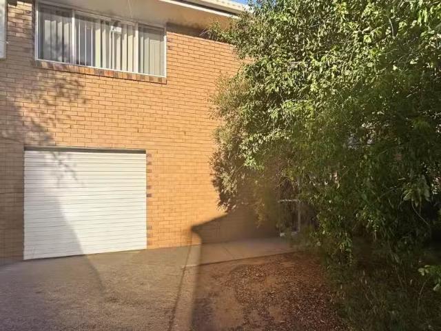 8/28 Ugoa Street, Narrabri House for rent Listed by Resharnie.