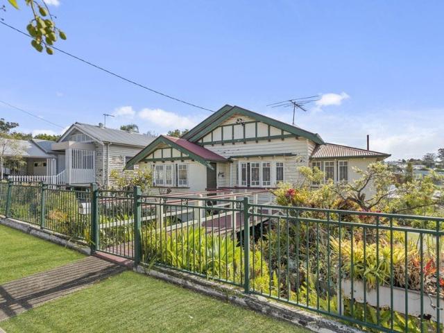 828sqm LMR2 Goldmine Spread Over Two Lots | The Ultimate Character Renovation or High Yield Development in Annerley