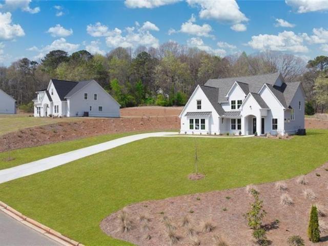 8290 Creekside Overlook Drive