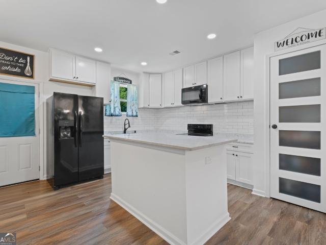 8290 San Jose Trail