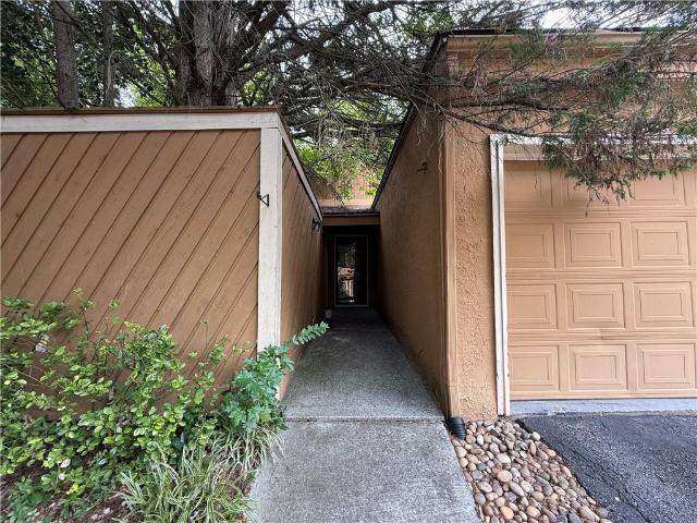 829 Lake Hollow Boulevard SW