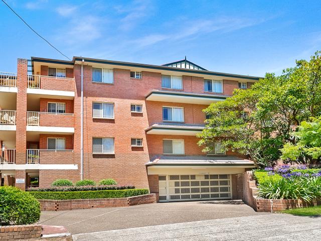 8/2 4 May Street, Hornsby NSW 2077 Apartment For Rent | Domain