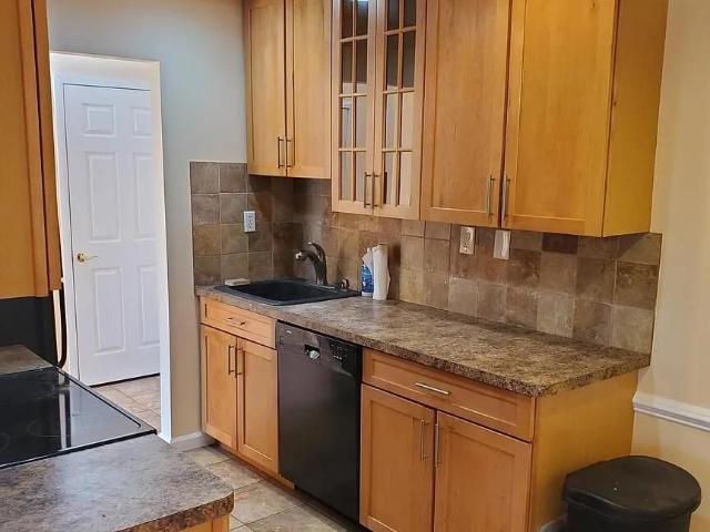 82 Amberly Drive #C, Manalapan, US, NJ