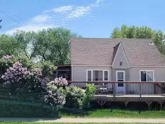 82 Bourgeois Ave, St Malo, MB, R0A 1T0 house for sale Listi.